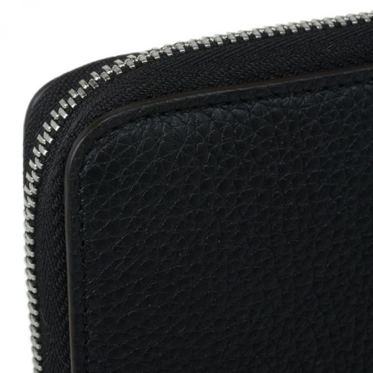 Pre Owned Celine Black Leather Medium Zipped Around Wallet