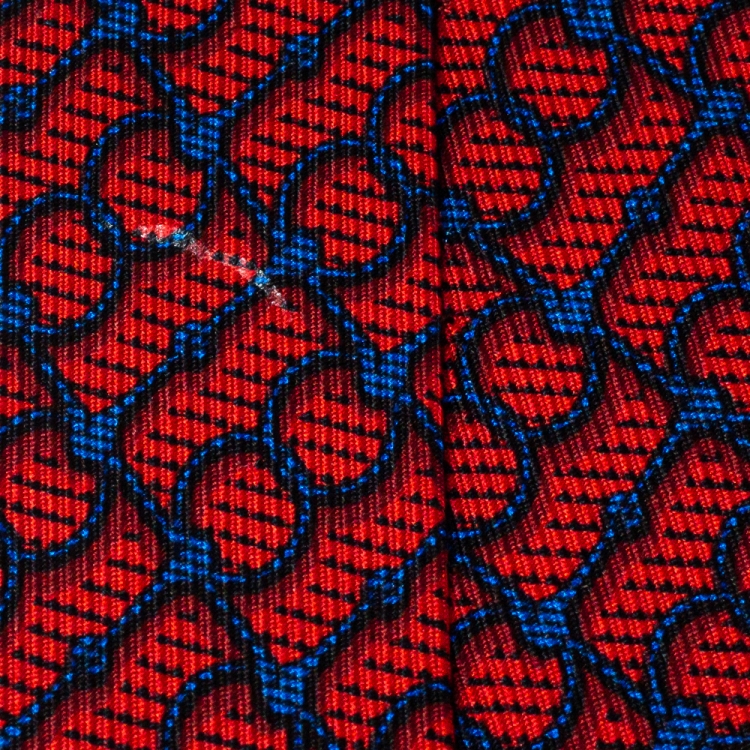 Pre Owned Celine Red & Navy Blue Chain Printed Silk Classic Tie