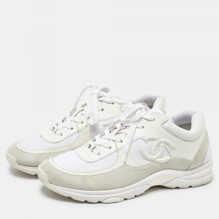 Pre Owned Chanel White Suede and Neoprene CC Low Top Sneakers Size 45