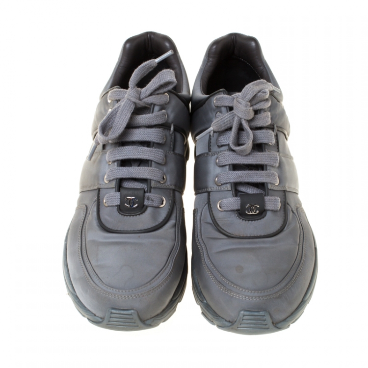 Pre Owned Chanel Grey/Black Nylon Lace Up Sneakers Size 42