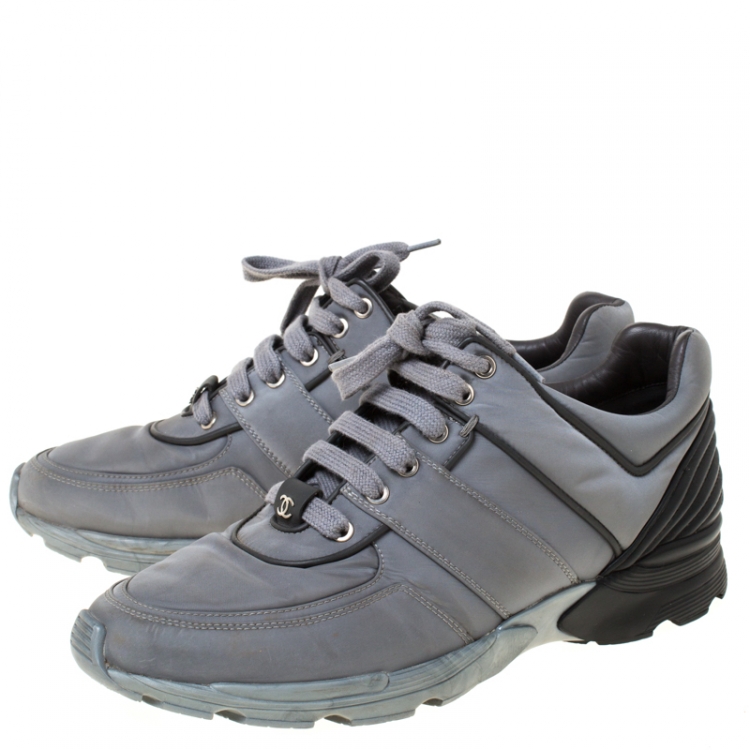 Pre Owned Chanel Grey/Black Nylon Lace Up Sneakers Size 42