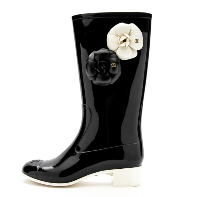 women chanel rain boots