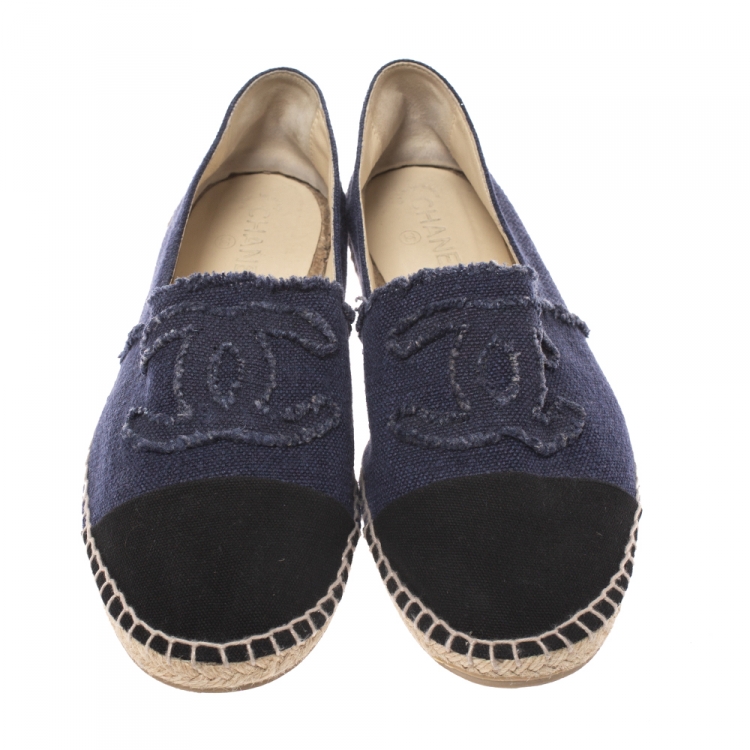 Pre Owned Chanel Blue/Black Denim CC Espadrille Flats Size 44