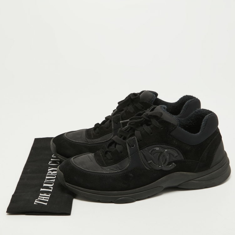 Pre Owned Chanel Black/Blue Nylon and Suede CC Low Top Sneakers Size 43
