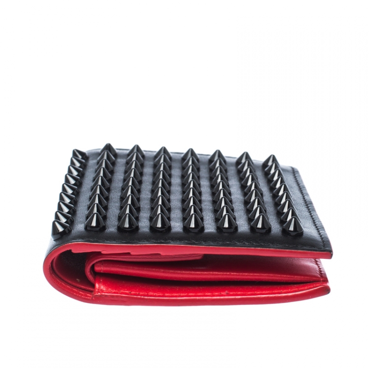 Pre Owned Christian Louboutin Black Leather Clipsos Studded Bifold Wallet