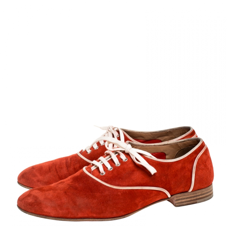مملوكة مسبقًا Christian Louboutin Red Suede Lace Up Oxford Size Size 40.5