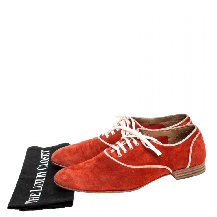 مملوكة مسبقًا Christian Louboutin Red Suede Lace Up Oxford Size Size 40.5
