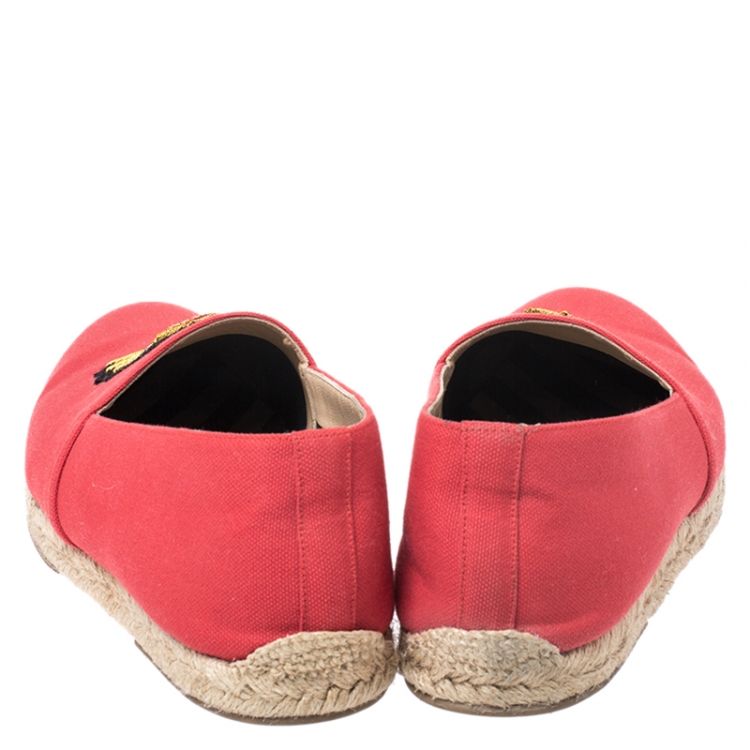 Pre Owned Christian Louboutin Red Canvas Gala Embroidered Crest Espadrille Loafers Size 44