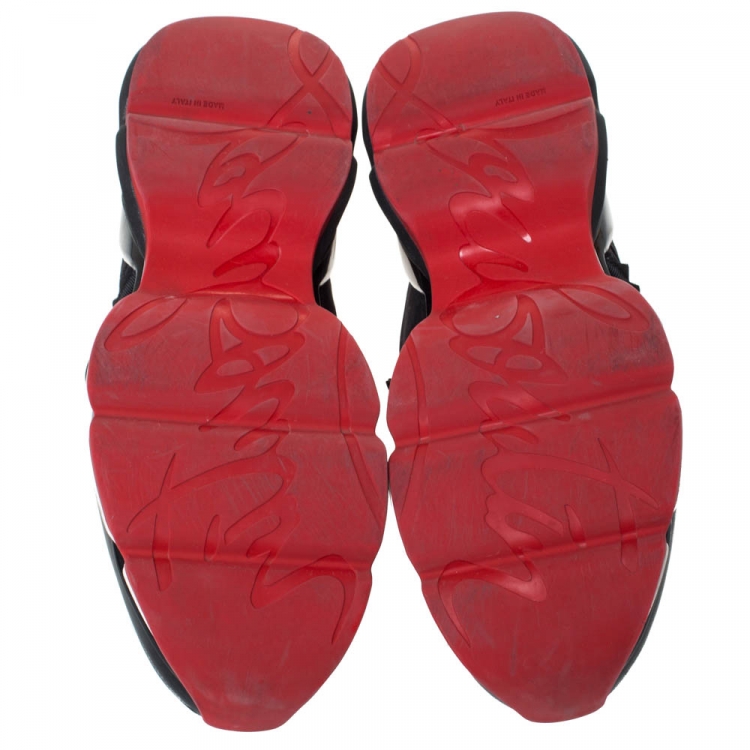 red runner flat louboutin
