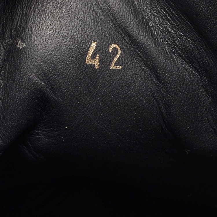 Pre Owned Christian Louboutin Black Lurex Louis Junior Spikes Orlato Sneakers Size 42