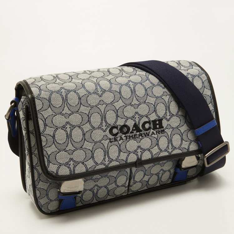 Pre Owned Coach Blue/Black Signature Jacquard Canvas League Messenger Bag