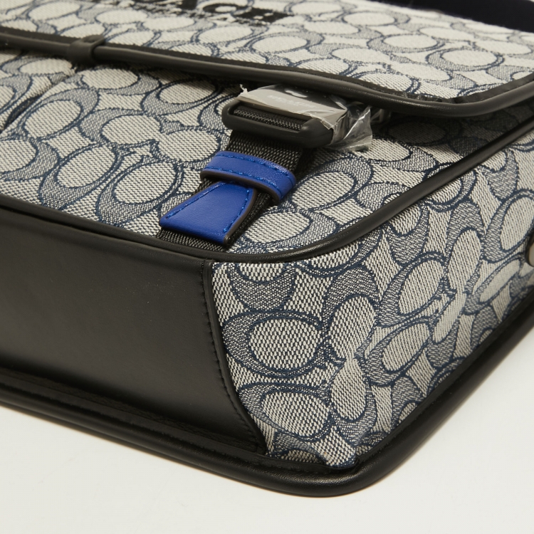 Pre Owned Coach Blue/Black Signature Jacquard Canvas League Messenger Bag