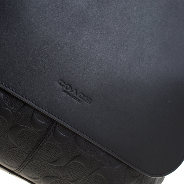 مملوكة مسبقًا Coach Black Signature Embossed Leather Charles Messenger Bag