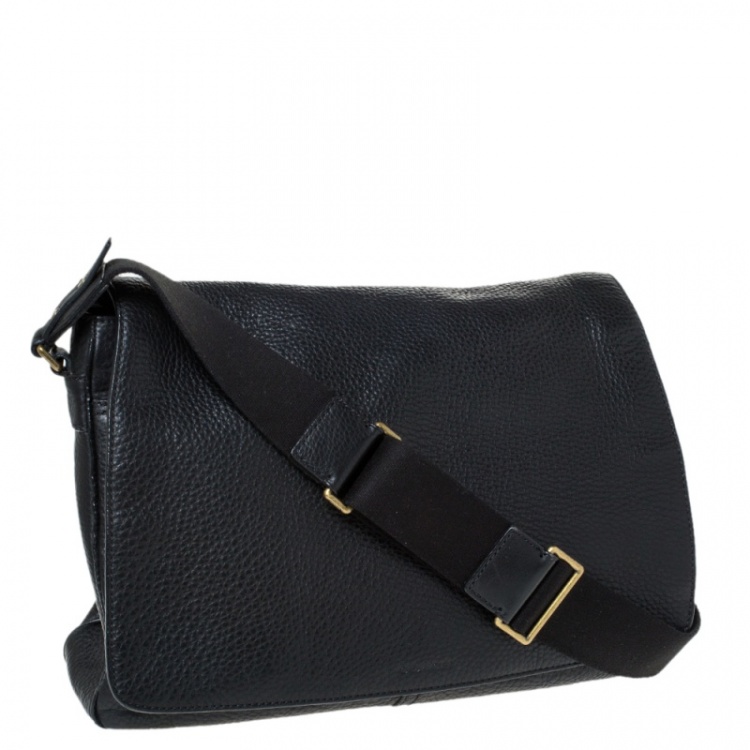 Pre Owned Coach Black Pebbled Leather Messenger Bag