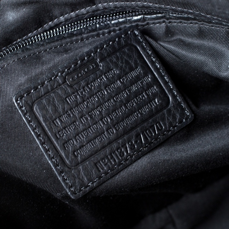 Pre Owned Coach Black Pebbled Leather Messenger Bag