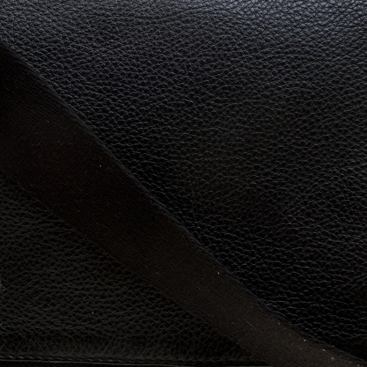 Pre Owned D&G Black Pebbled Leather Messenger Bag