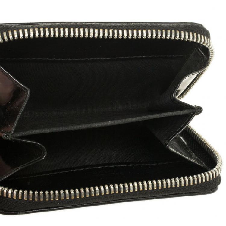 Pre Owned D and G Black Patent Compact Zippy Wallet
