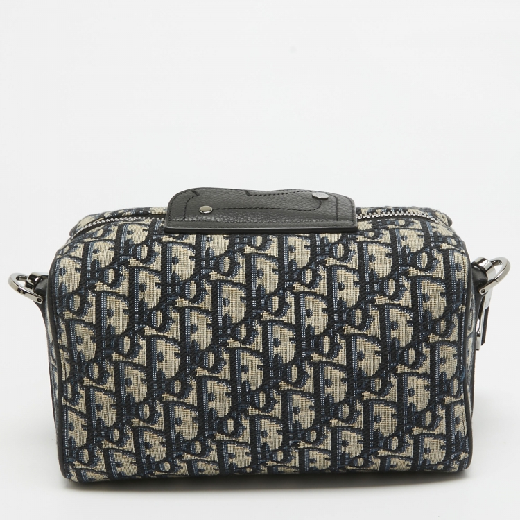 Pre Owned Dior Black/Navy Blue Oblique Canvas and Leather Lingot 22 Bag