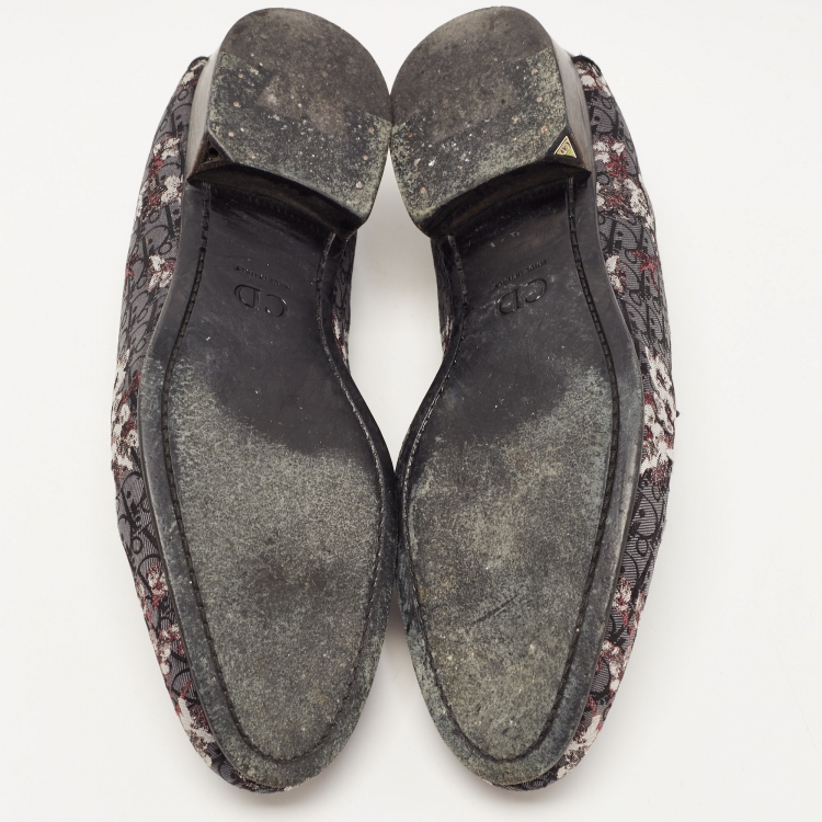 Pre Owned Christian Dior Black/Grey Embroidered Fabric and Patent Leather Smoking Slippers Size 41