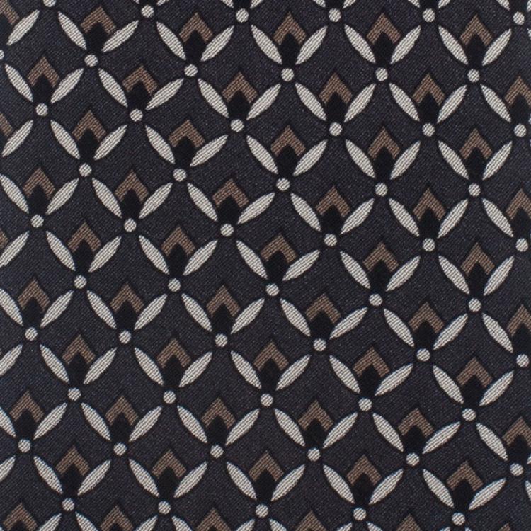 مملوكة مسبقًا Dolce and Gabbana Grey Printed Silk Tie