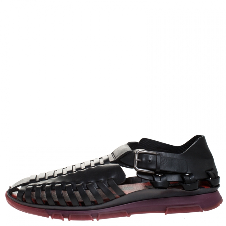 مملوكة مسبقًا Dolce & Gabbana Black Leather Gladiator Flat Sandals Size 42