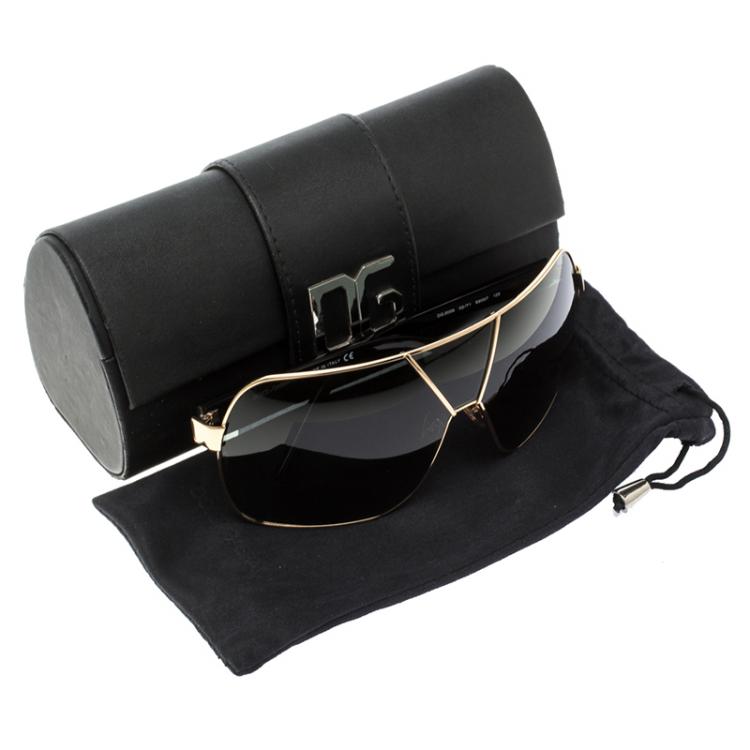 Pre Owned Dolce and Gabbana Black/Gold DG 2006 Oversized Sunglasses 
