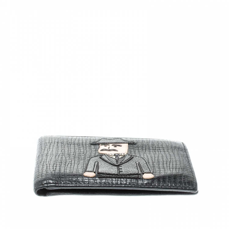 Pre Owned Dolce & Gabbana Black Man Patch Leather Bifold Wallet 