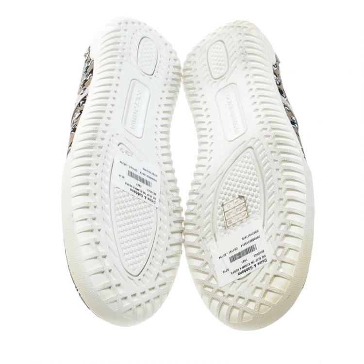 مملوكة مسبقًا Dolce and Gabbana Beige Car Print Canvas Slip On Sneakers Size 43