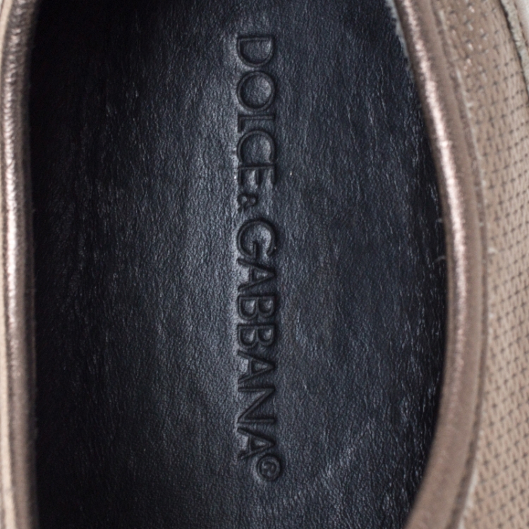 Pre Owned Dolce and Gabbana Metallic Grey Leather Logo Plaque Sneakers Size 43