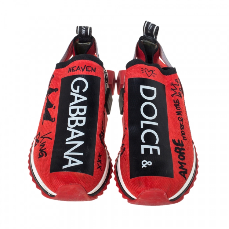 مملوكة مسبقًا Dolce & Gabbana Red Fabric Graffiti Logo Sorrento Slip On Sneakers Size 42