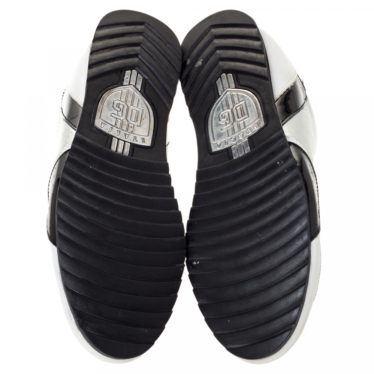 Pre Owned Dolce & Gabbana White/Black Patent and Leather Logo Low Top Sneakers Size 45