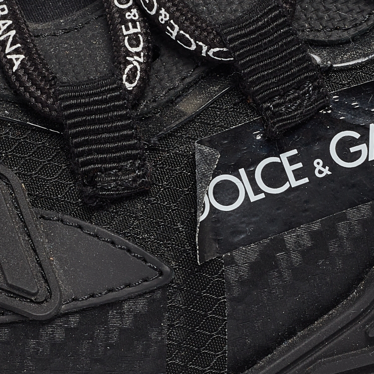 Pre Owned Dolce & Gabbana Black Leather and Rubber NS1 Sneakers Size 43