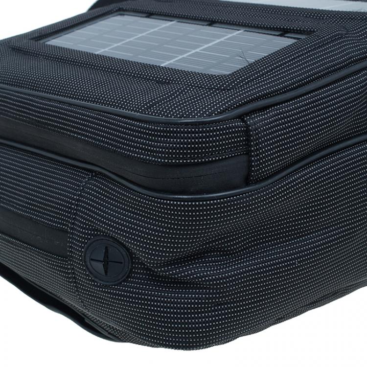 Pre Owned Dunhill Black Nylon Avorities Solar Panel Messenger Bag