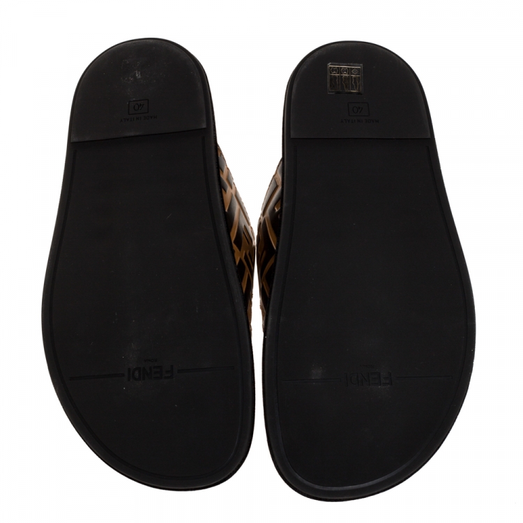 Pre Owned Fendi Dark Brown Zucca Leather Slide Sandals Size 40