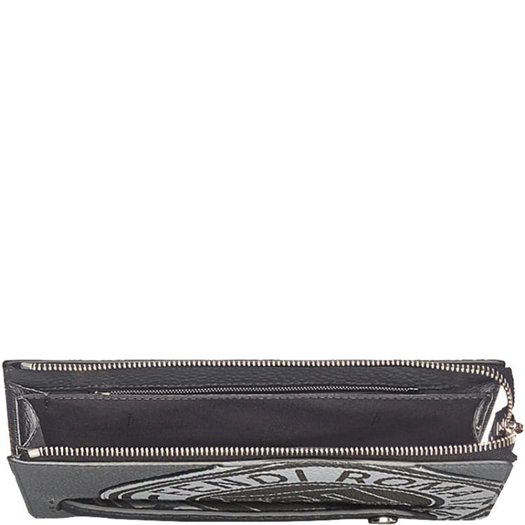 Pre Owned Fendi Grey Romano Leather Clutch