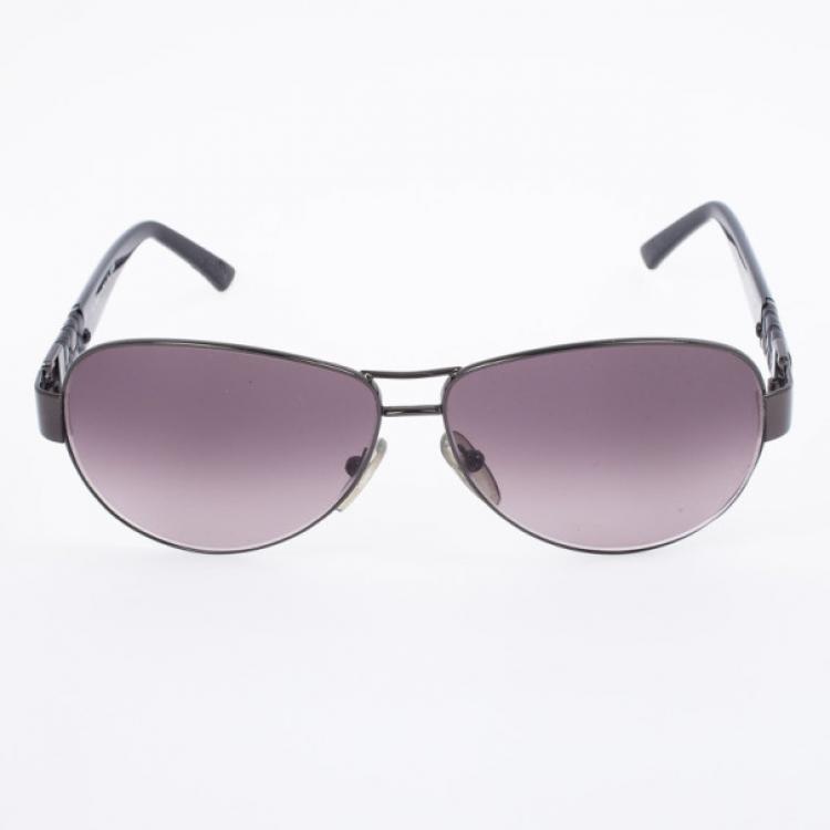 Pre Owned Fendi Black Rimmed Men Aviators