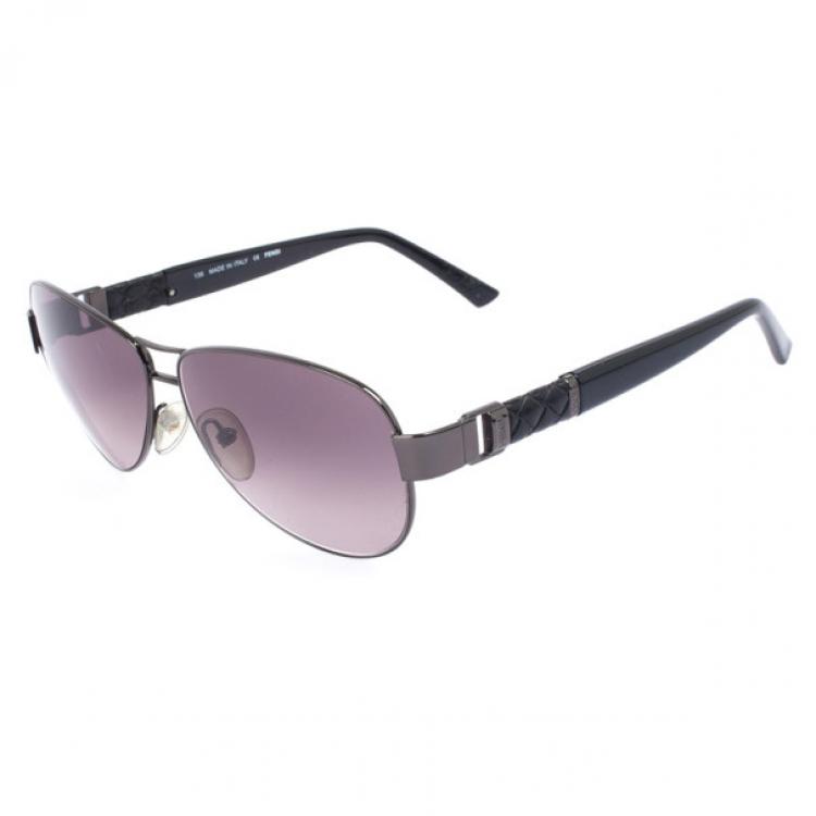Pre Owned Fendi Black Rimmed Men Aviators