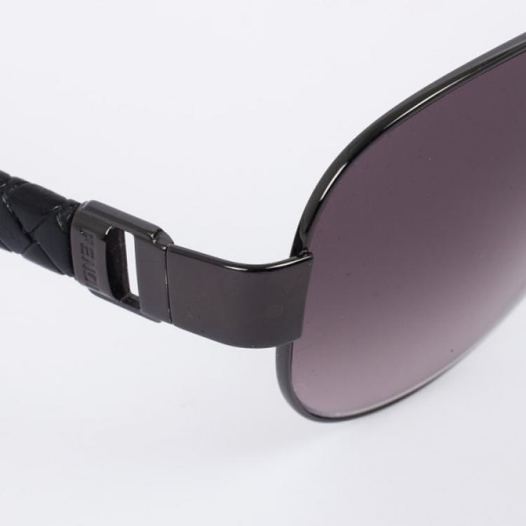 Pre Owned Fendi Black Rimmed Men Aviators