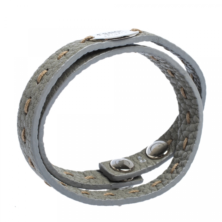 مملوكة مسبقًا Fendi Selleria Grey Leather Silver Tone Double Wrap Bracelet