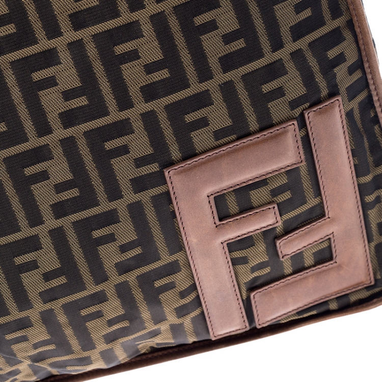Pre Owned Fendi Brown Zucca Canvas Zip Messenger Bag