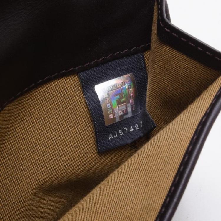 Pre Owned Fendi Accessories Button Wallet 