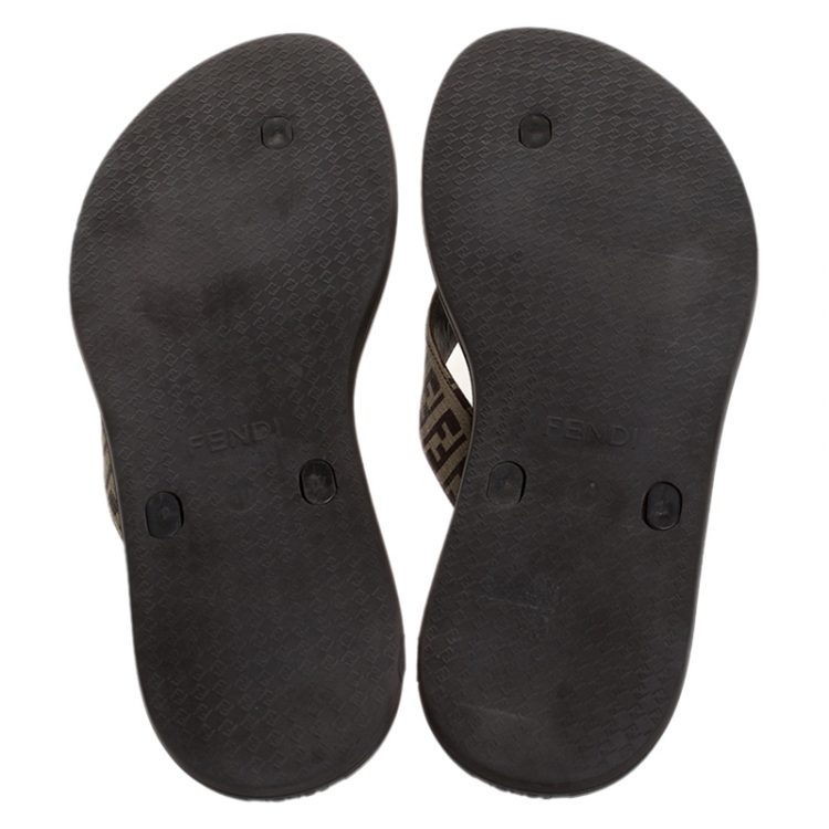 Pre Owned Fendi Brown Zucca Coated Canvas Flat Flip Flop Size 44