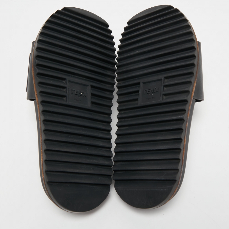 Pre Owned Fendi Black Rubber Logo Embossed Slides Size 41