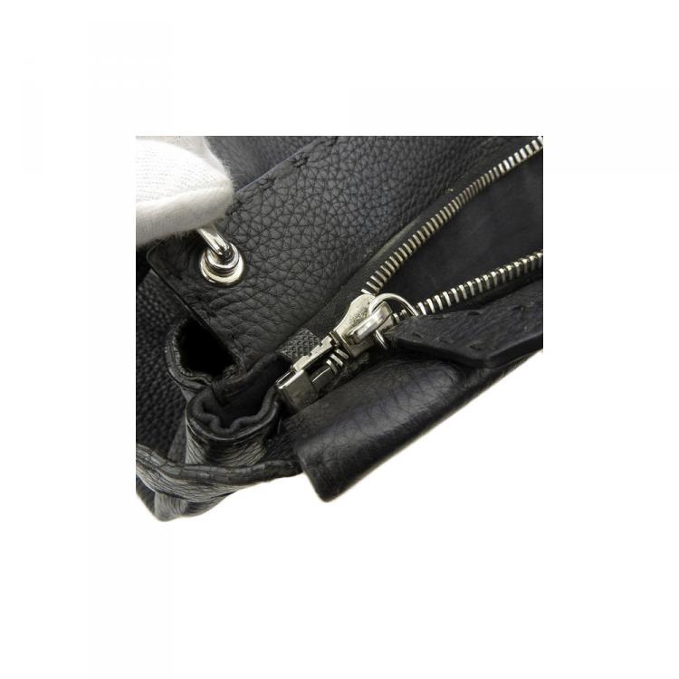 Pre Owned Fendi Black Leather Peekaboo Bag