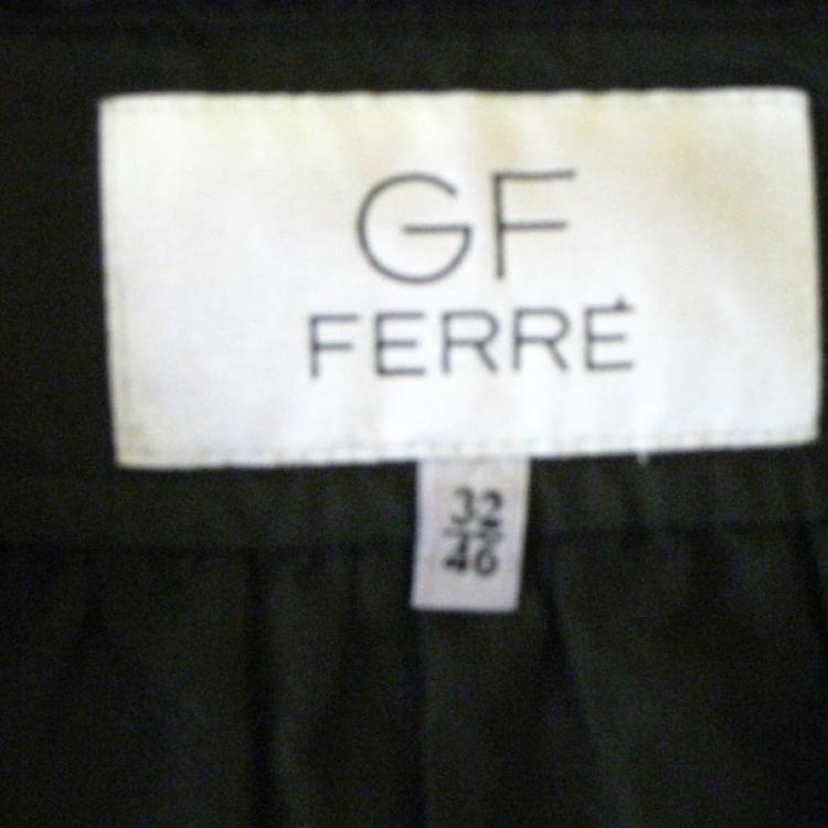 مملوكة مسبقًا Gianfranco Ferre Black Swing Jacket 