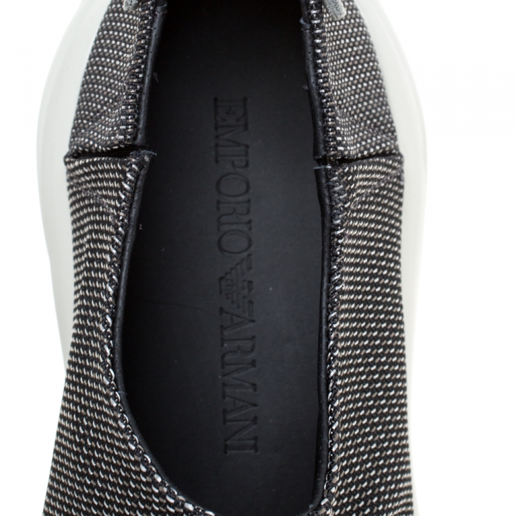 Pre Owned Giorgio Armani Grey Fabric and Suede Low Top Sneakers Size 40