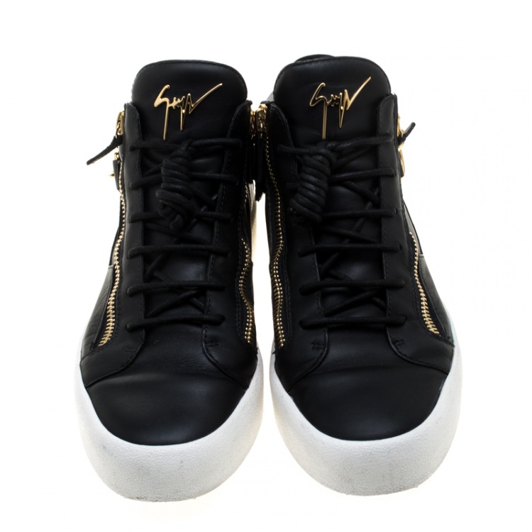 مملوكة مسبقًا Giuseppe Zanotti Black Leather London Chain Embellished High Top Sneakers Size 44