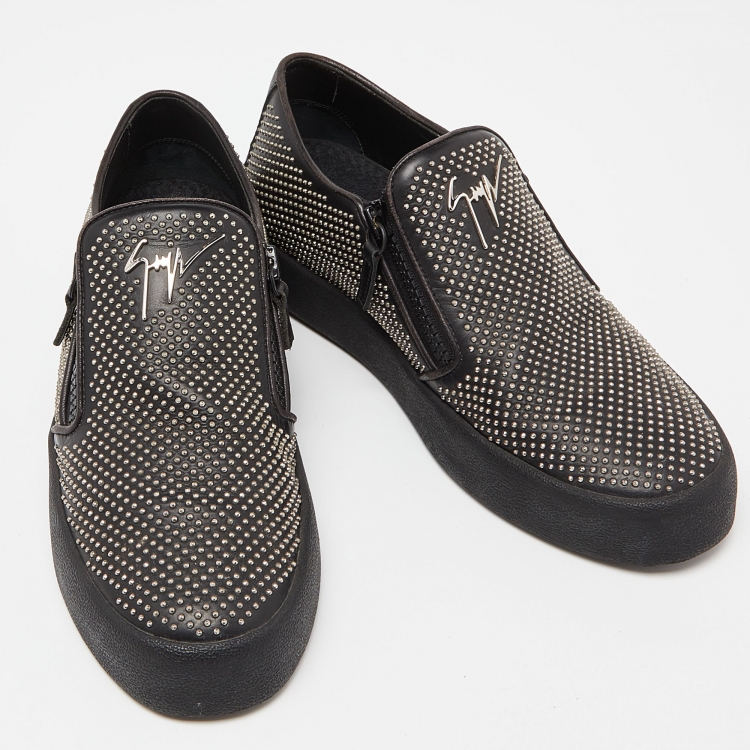 Pre Owned Giuseppe Zanotti Black Studded Leather Eve Slip On Sneakers Size 43