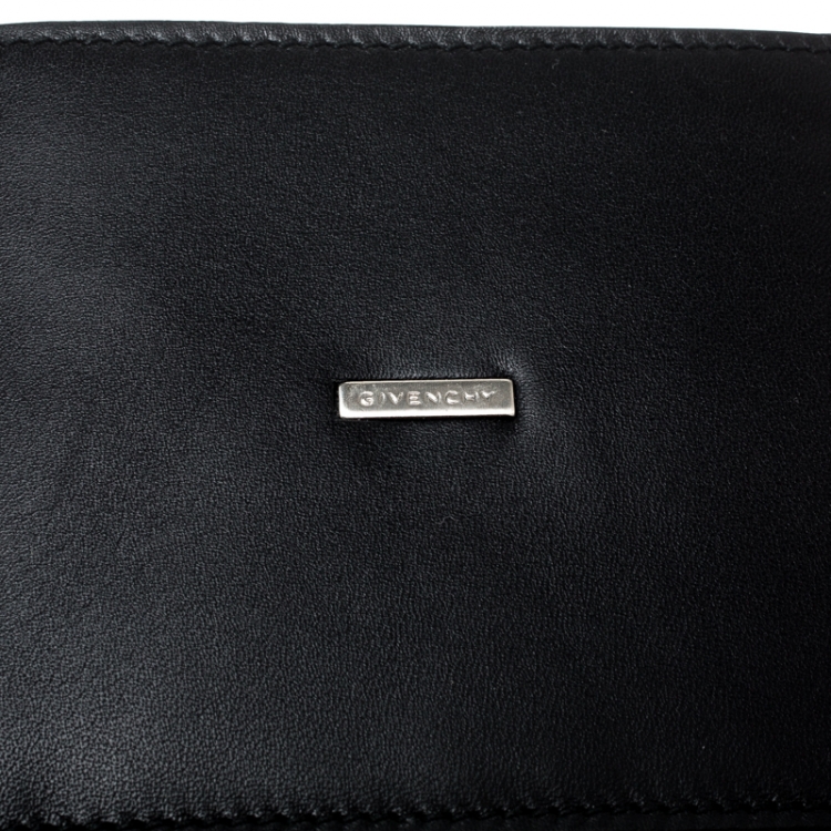 Pre Owned Givenchy Black Leather Bi Fold Wallet