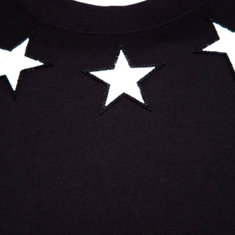 Pre Owned Givenchy Black Star Applique Detail Columbian Fit T-Shirt L
